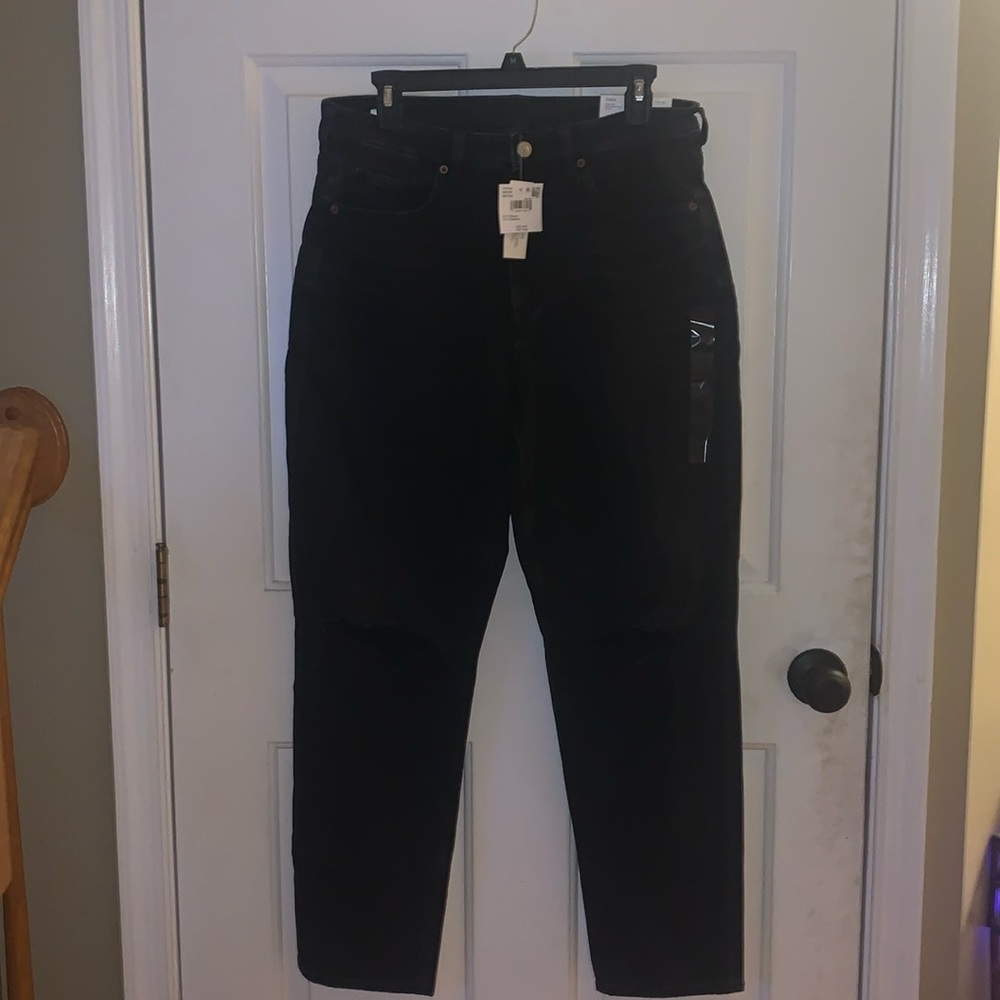 Brand new size 12 American eagle mom jeans